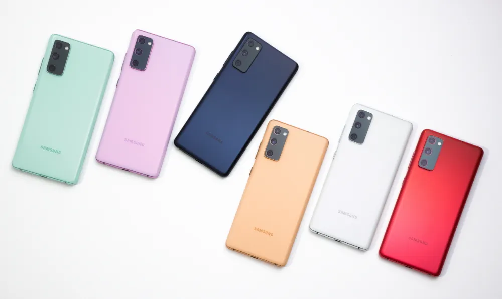 Galaxy S20 FE với nhiều màu sắc trẻ trung