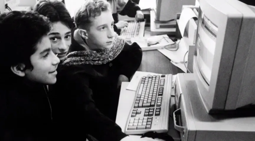 Hành trình 39 năm sáng tạo của Logitech ảnh 1