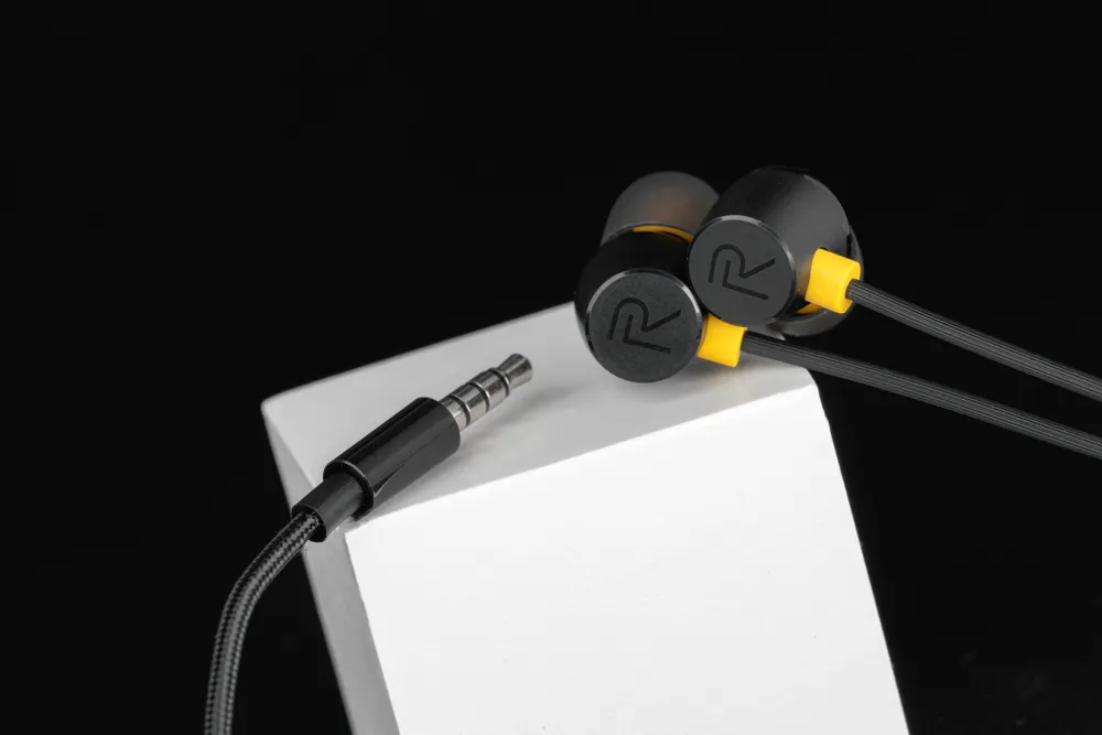 Chương trình pre-order realme 7i với bộ quà tặng hấp dẫn   ảnh 2