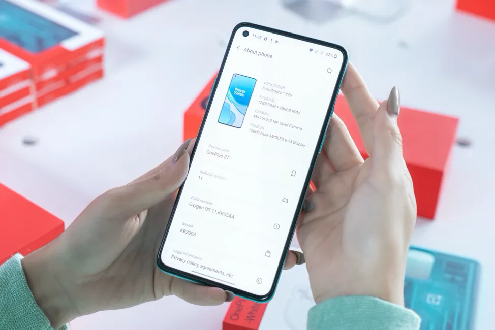 Mở hộp OnePlus 8T 5G,  ấn tượng của tân “flagship killer” ảnh 2