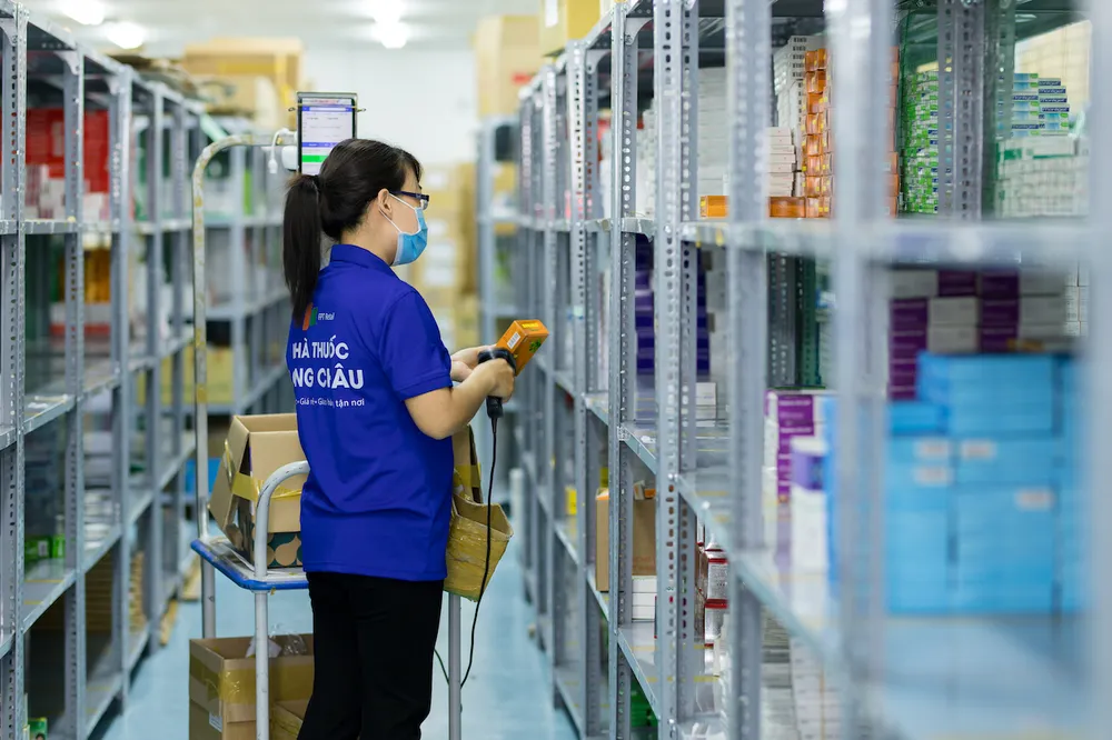 Hệ thống nhà thuốc FPT Long Châu được quản lý hiện đại 