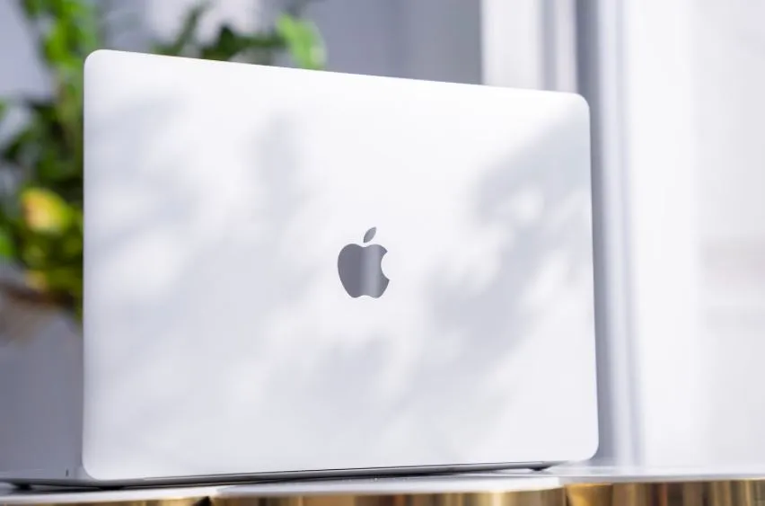 Di Động Việt bán Macbook M1 gần 28 triệu đồng ảnh 3