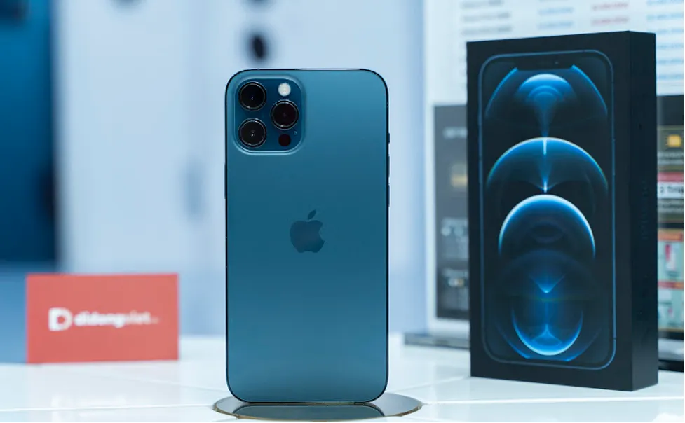 iPhone 12 VN/A đang được giảm đến 5 triệu tại Di Động Việt
