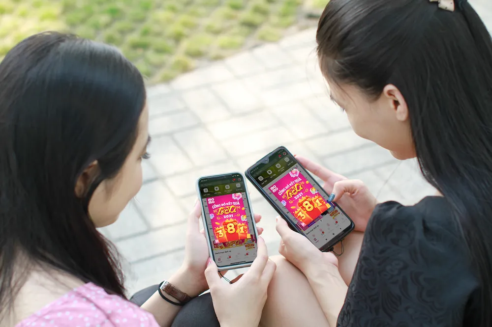 Hơn 11 triệu người tham gia, 400 triệu lượt Lắc Xì 2021  ​ ảnh 1