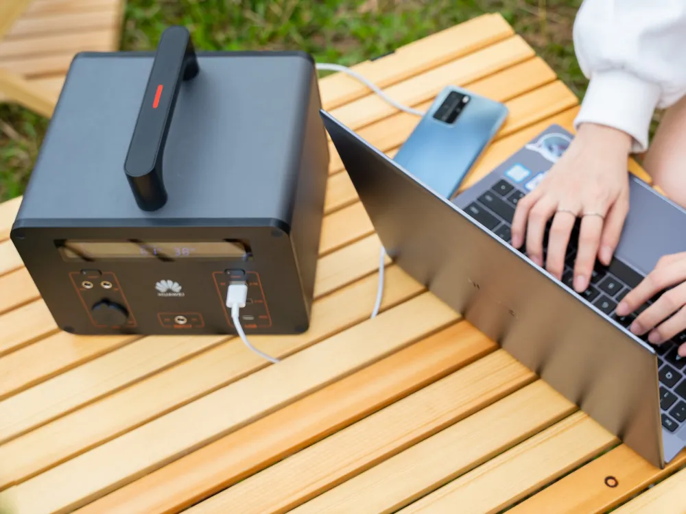 Huawei ra mắt trạm sạc di động iSitePower M Mini ảnh 3