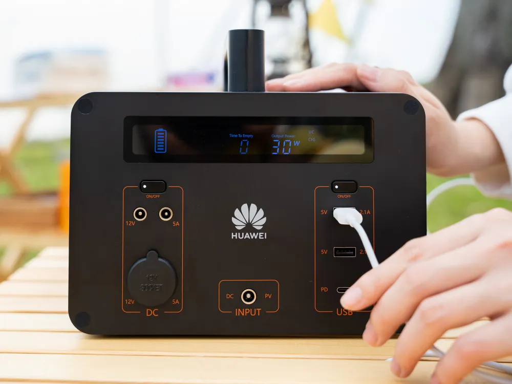 Huawei ra mắt trạm sạc di động iSitePower M Mini ảnh 2