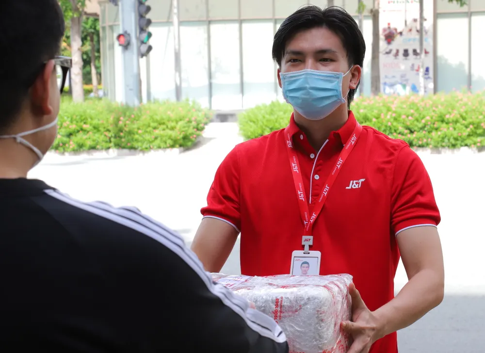 J&T Express khẳng định vai trò dịch vụ ảnh 2