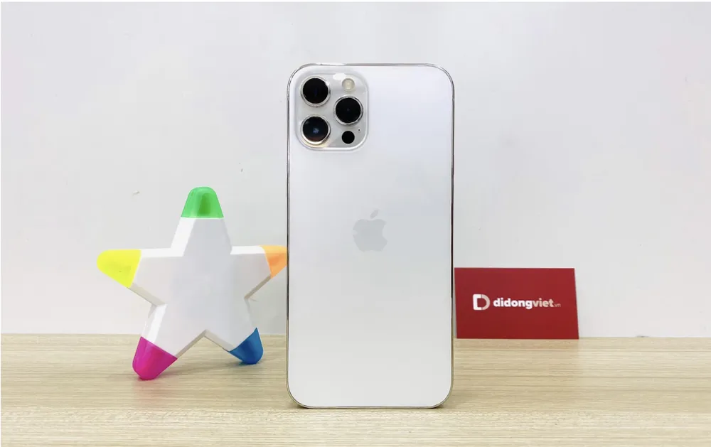 iPhone 13 Pro Max lần đầu tiên về dưới 30 triệu đồng ảnh 1