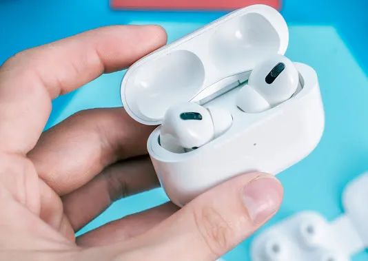 Đại lý bán lẻ di động mở cửa đầu năm đạt doanh số cao kỷ lục ảnh 1