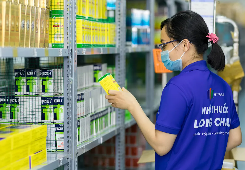 FPT Long Châu hợp tác cùng Sanofi CHC tiên phong trong thị trường chăm sóc sức khoẻ hiện đại ảnh 1