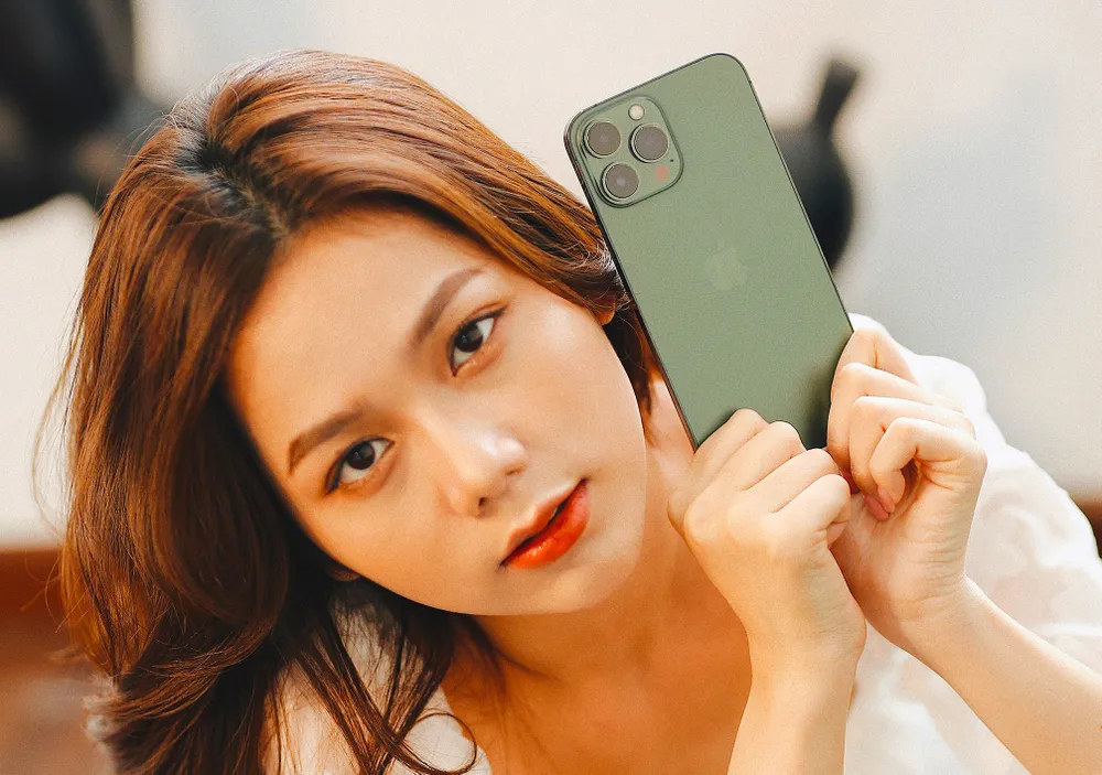 FPT Shop giảm 6 triệu, nhân đôi bảo hành khi đặt trước iPhone 13 Series Xanh lá ảnh 1