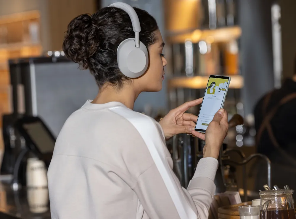 Sony Electronics Việt Nam công bố tai nghe WH-1000XM4 ảnh 2