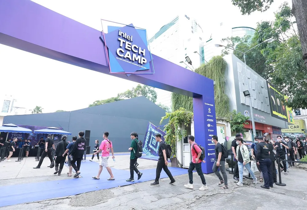 Rất đông các bạn trẻ đến với sự kiện