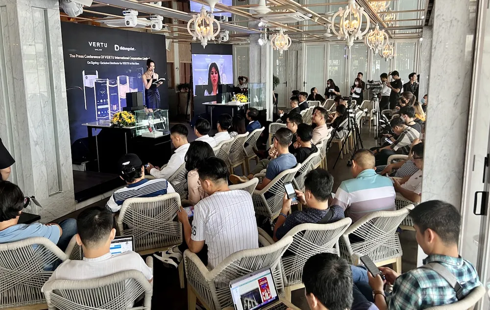Di Động Việt chính thức mở bán Vertu chính hãng tại Việt Nam ảnh 1