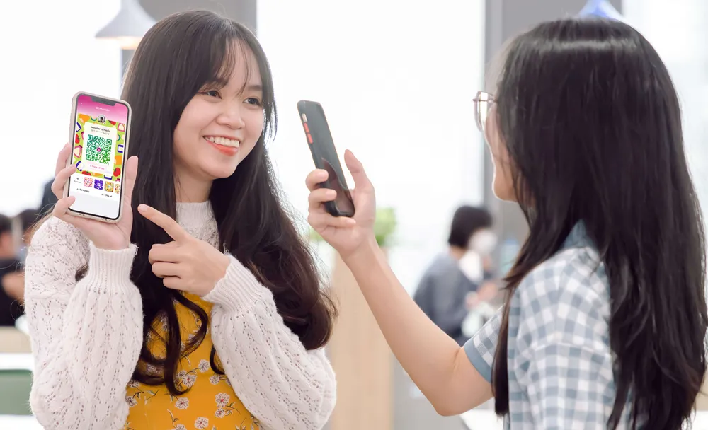 MoMo vừa đưa ra chương trình QR Săn Vàng: Nhận tiền bằng QR - 100% nhận quà