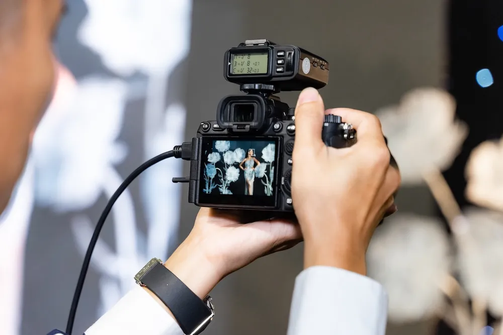 Sony ra mắt Alpha 7R V tích hợp Al nâng cao chất lượng hình ảnh  ​ ảnh 3