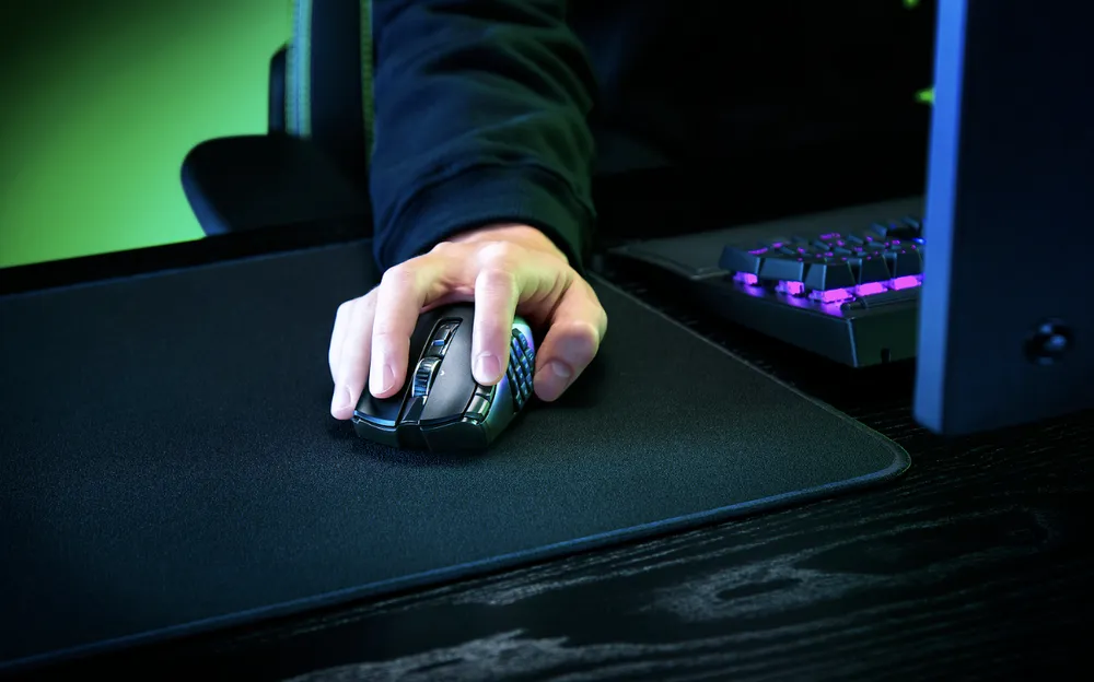 Razer ra mắt Razer Naga V2 Pro và Naga V2 HyperSpeed mới ảnh 2