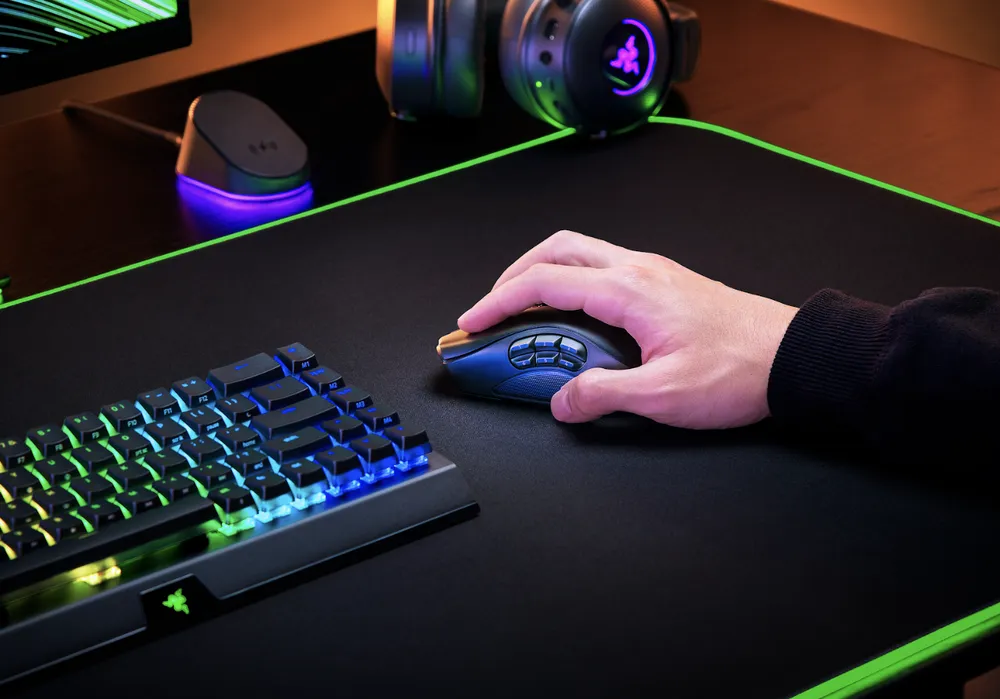 Razer ra mắt Razer Naga V2 Pro và Naga V2 HyperSpeed mới ảnh 1