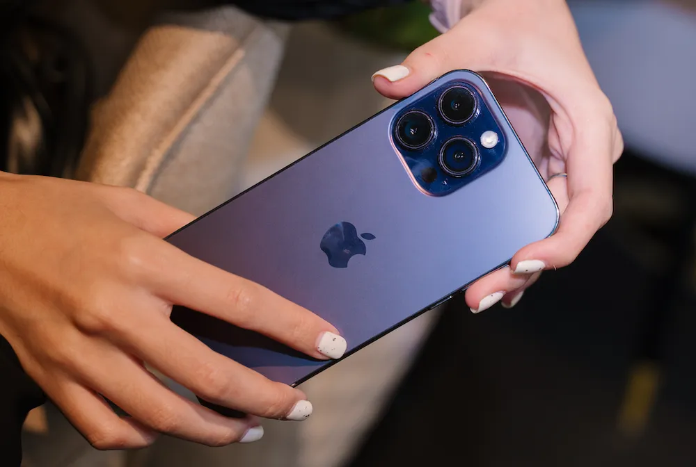 iPhone 14 Pro Max 128GB chỉ còn từ 23,79 triệu đồng 