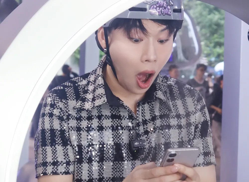 vivo Việt Nam mang đến trải nghiệm vivo V40 Lite khác biệt tại sự kiện “Bền Mượt Vượt Thời Gian-3.jpg