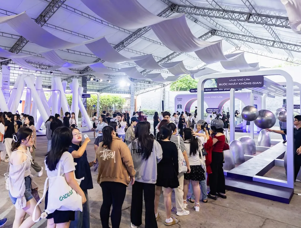 vivo Việt Nam mang đến trải nghiệm vivo V40 Lite khác biệt tại sự kiện “Bền Mượt Vượt Thời Gian.jpg