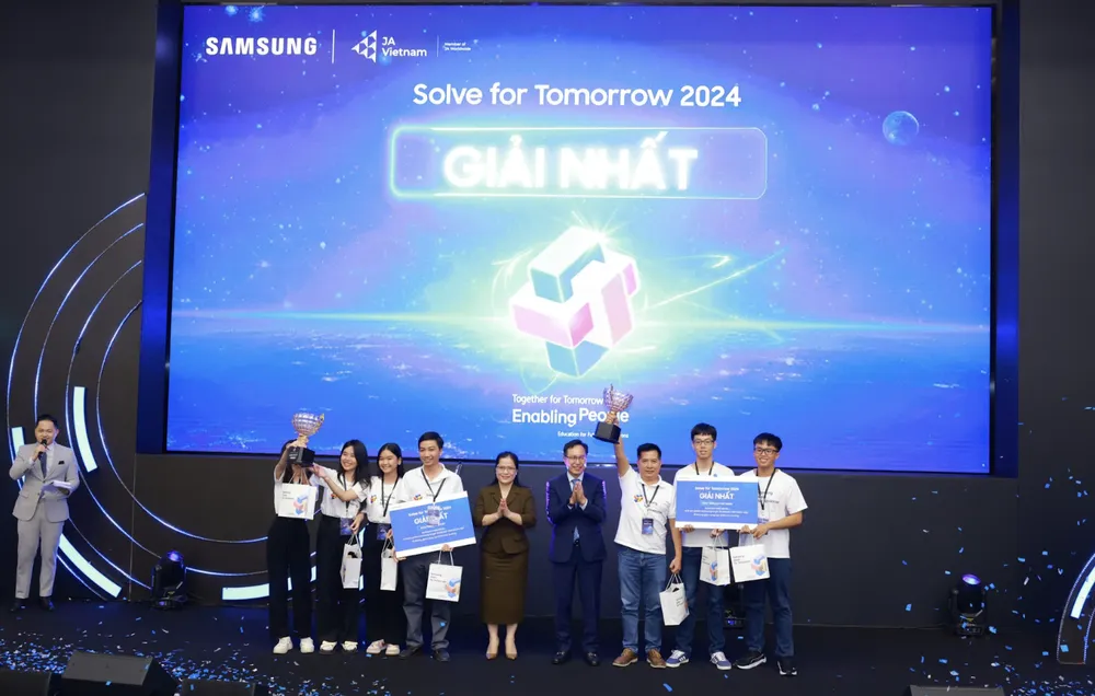 Ảnh màn hình 2024-10-26 lúc 22.48.42.png