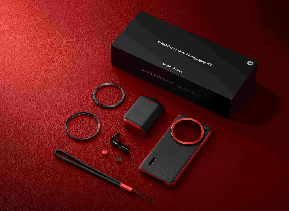 Photography Kit Legend Edition_Unboxing image_without phone.jpg