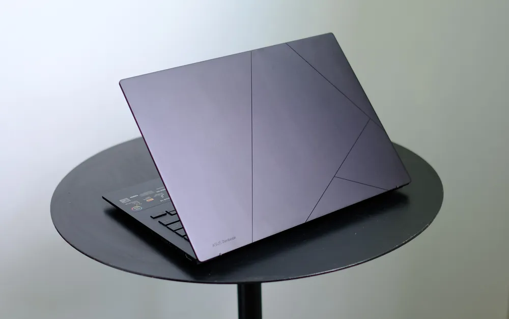 Zenbook 14 (UM3406)27.JPG