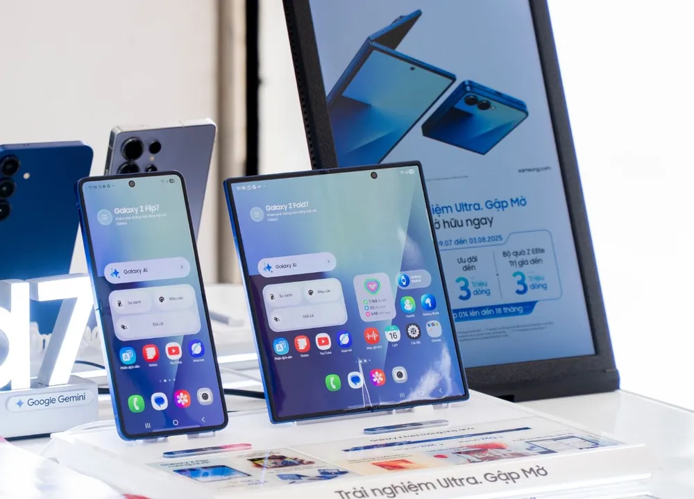 Bộ đôi Galaxy Z mới của Samsung