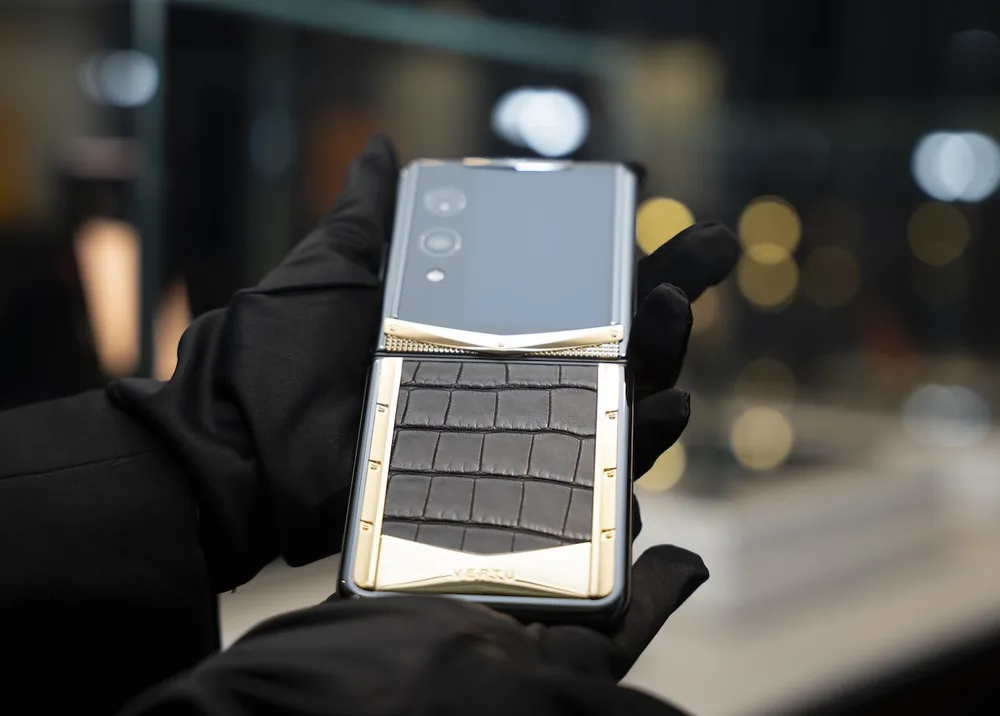 Vertu Quantum Flip