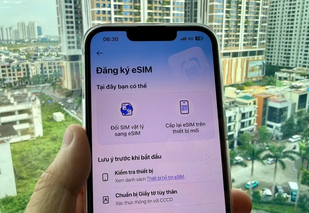 Người dùng dễ dàng chuyển từ SIM vật lý qua eSIM ngay trên thiết bị di động của mình.