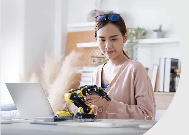 Intel AI Global Impact Festival là giải thưởng dành cho học sinh, sinh viên trong lĩnh vực AI