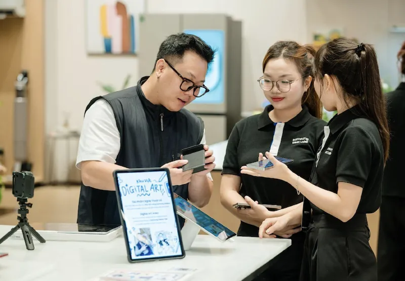 Ảnh màn hình 2025-11-12 lúc 13.11.38.png