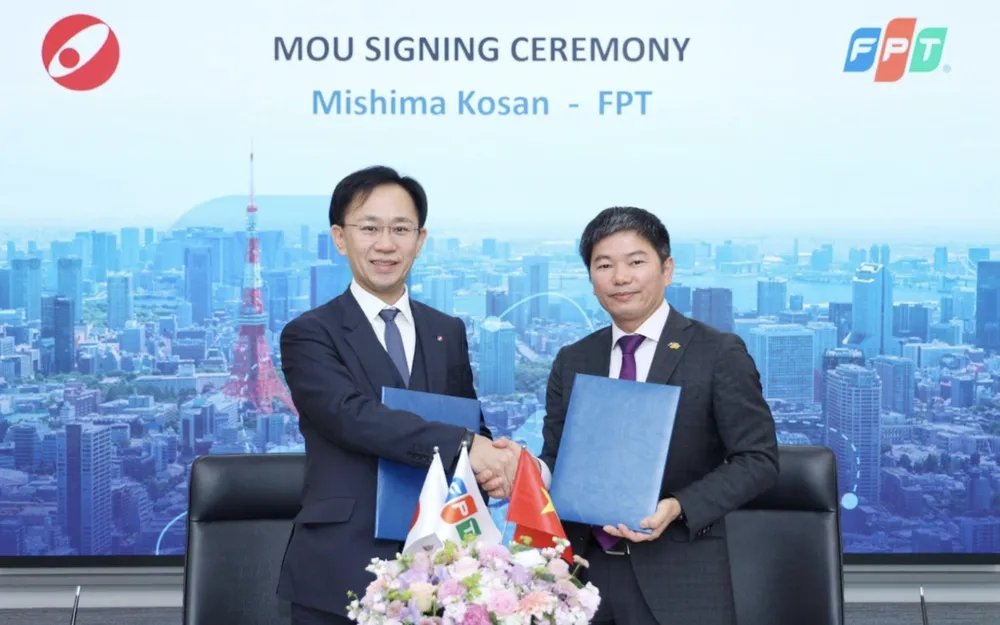 Đại diện FPT và Mishima Kosan ký kết hợp tác