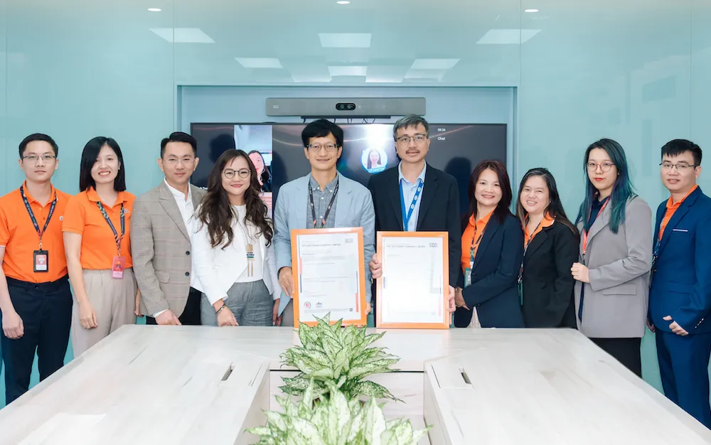 Lễ trao chứng nhận ISO/IEC 42001:2023 cho FPT vừa diễn ra tại Hà Nội