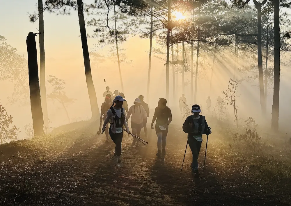 Dalat Ultra Trail là một giải Marathon địa hình được tổ chức hàng năm, thu hút hàng ngàn vận động viên tham gia