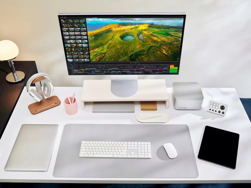 UltraFine evo 6K sở hữu vẻ ngoài ấn tượng với thiết kế tràn viền 4 cạnh