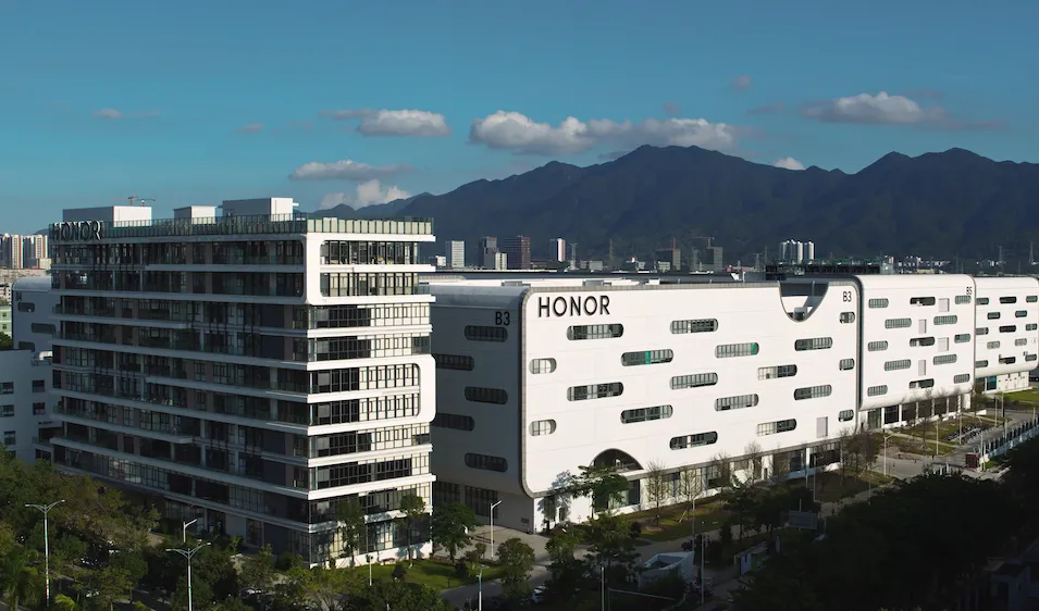 Một góc khu sản xuất di động HONOR tại Thâm Quyến