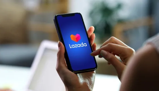 Lazada hợp tác cùng Meta thúc đẩy mua sắm qua mạng xã hội.