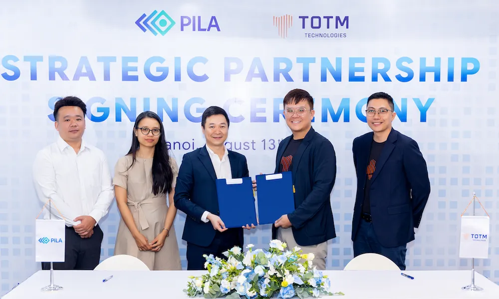 Đại diện PILA ký kết hợp tác chiến lược cùng TOTM Technologies (Singapore)
