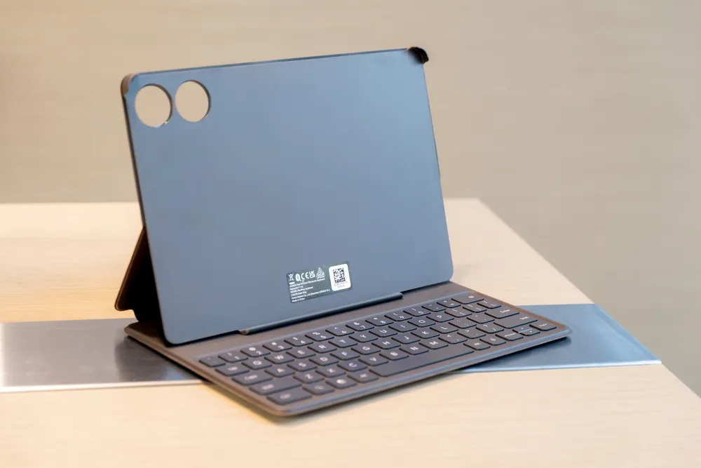 Bàn phím cho HONOR Pad V9 mang đến sử tiện dụng cho người dùng các công việc văn phòng