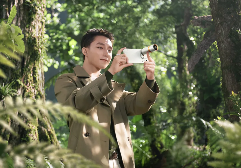 Sơn Tùng M-TP và Oppo Find X10 Series