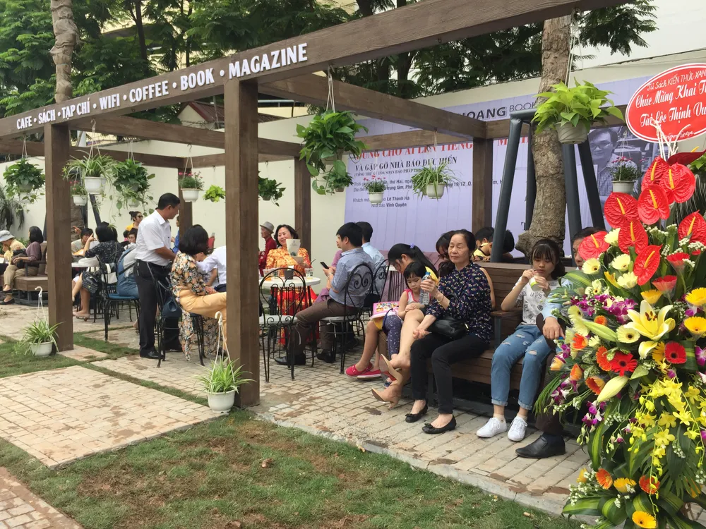 Phố sách Hà Nội chính thức hoạt động ảnh 2