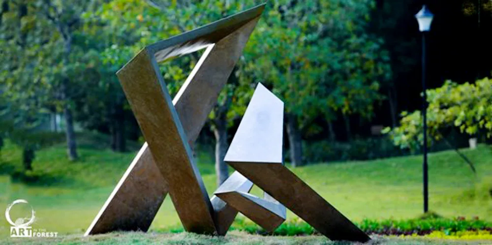 17 nghệ sĩ trong nước và quốc tế tham dự "Không gian nghệ thuật trong rừng" ảnh 1