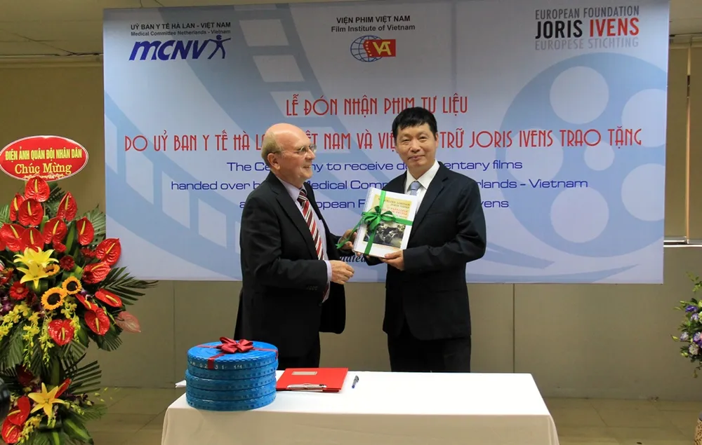 Hà Lan tặng nhiều thước phim quý về Việt Nam