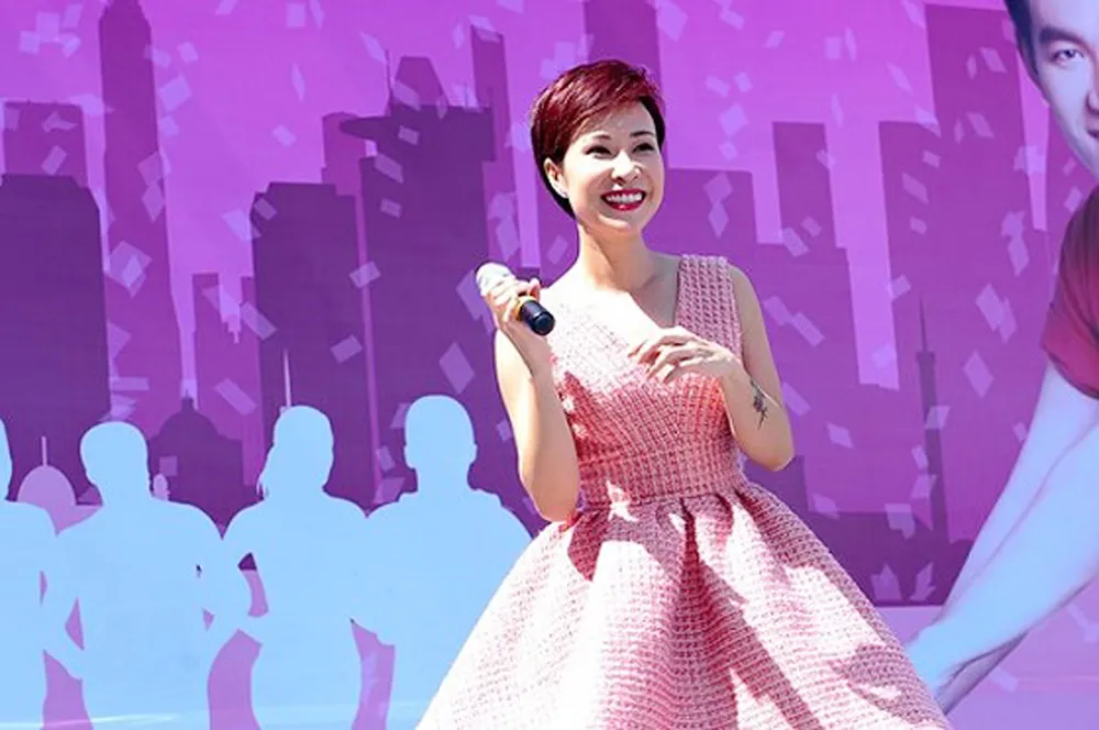 Trọng Tấn, Uyên Linh lần đầu song ca trong đêm nhạc Giáng sinh ảnh 2