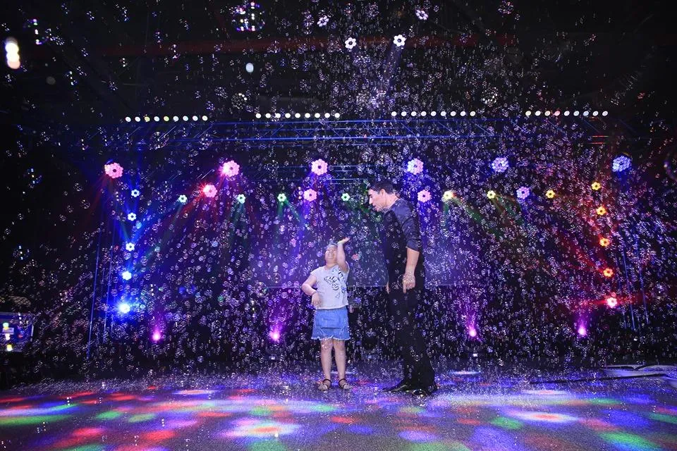 “Phù thủy bong bóng” Fan Yang mở sân chơi triệu đô cho thiếu nhi ảnh 2