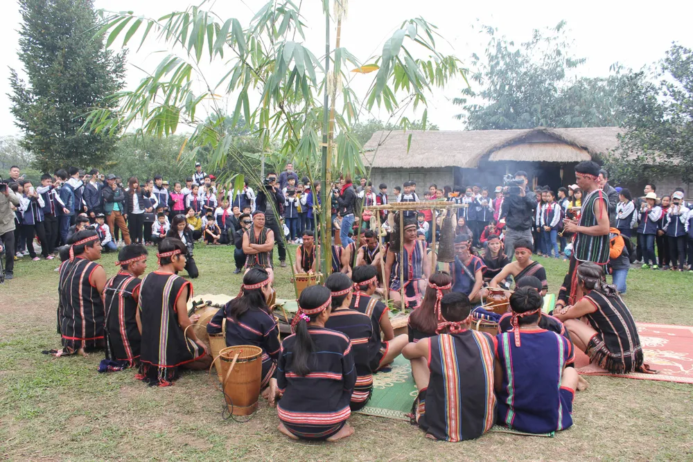 Giao UBND TP Hà Nội chủ trì xây dựng đề án Làng Văn hóa du lịch các dân tộc Việt Nam 