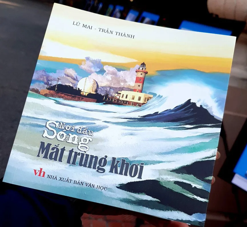 Ra mắt Tủ sách biển đảo quê hương