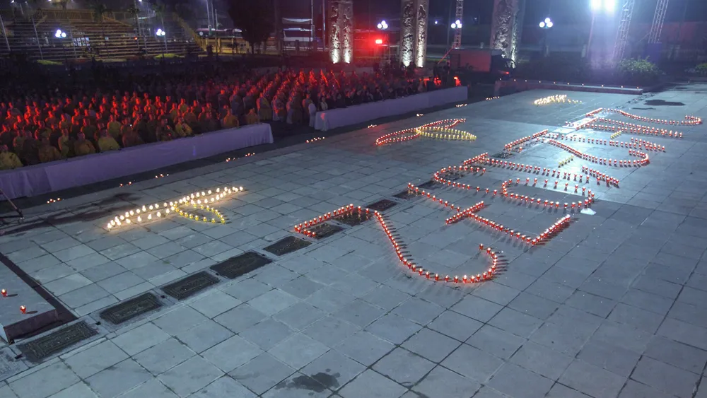 Cầu siêu tưởng nhớ 60 liệt sĩ thanh niên xung phong đại đội 915 ảnh 2